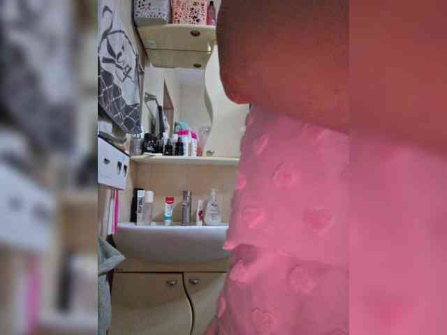-Love-blondi webcam