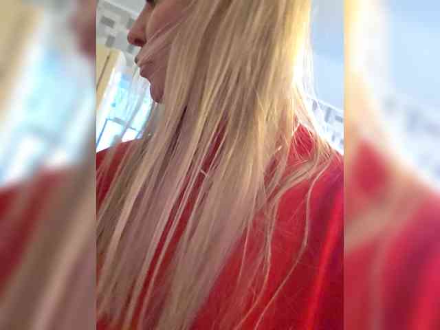 Model: Love-Blondi