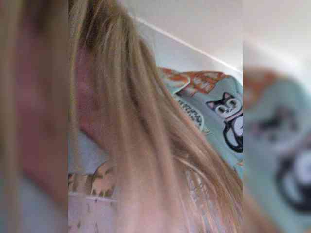 -Love-blondi webcam
