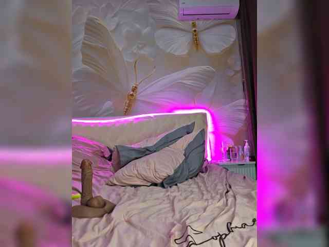 _Love-Blondi webcam