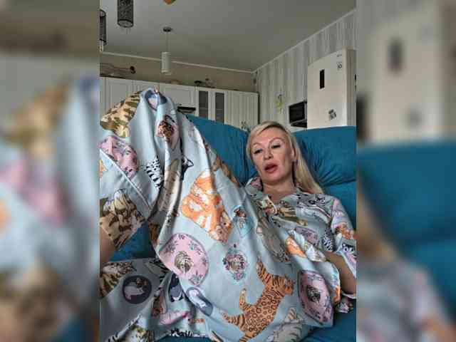-Love-blondi webcam