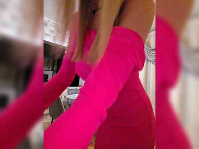 -Love-blondi webcam