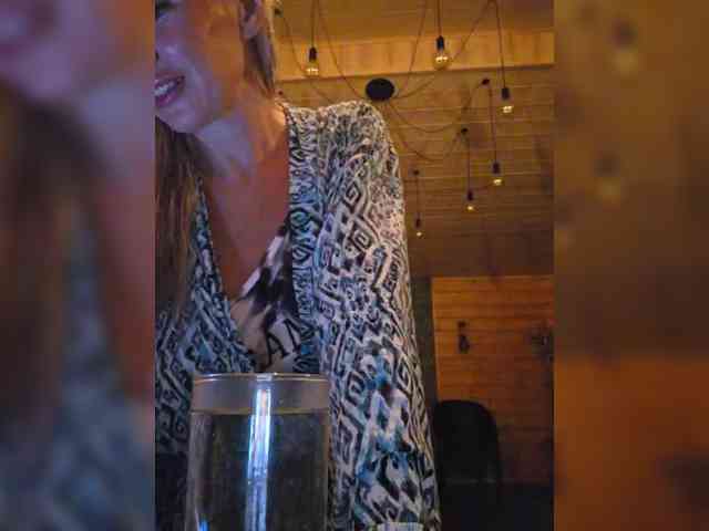 _Love-Blondi webcam