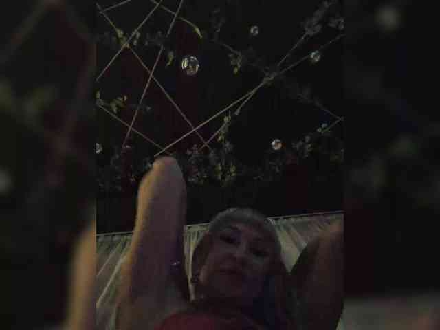 _Love-Blondi webcam