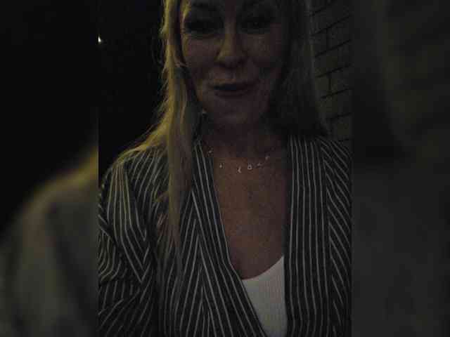 _Love-Blondi webcam