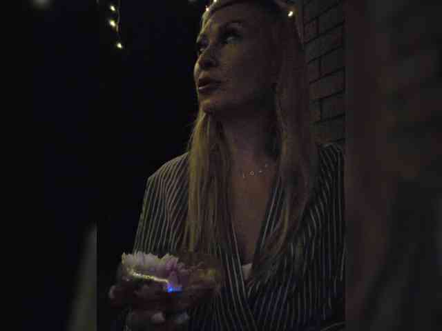 _Love-Blondi webcam
