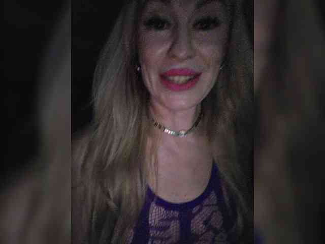 -Love-blondi webcam