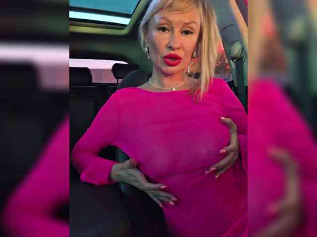 _Love-Blondi webcam