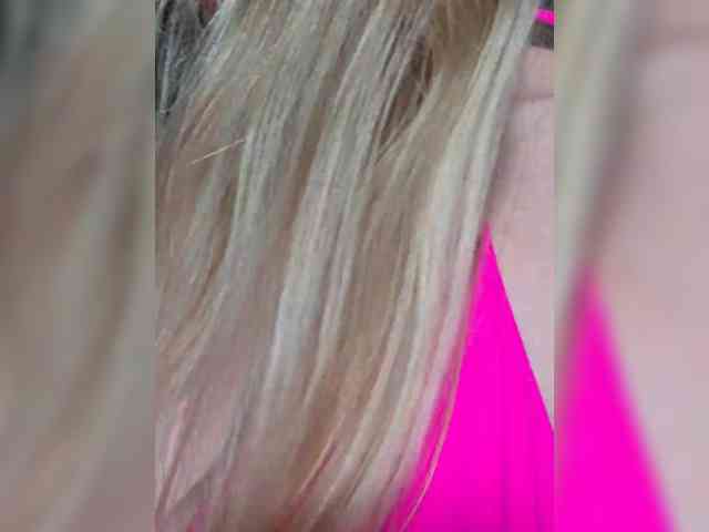 -Love-blondi webcam