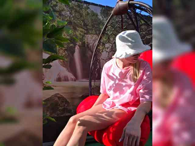 -Love-blondi webcam