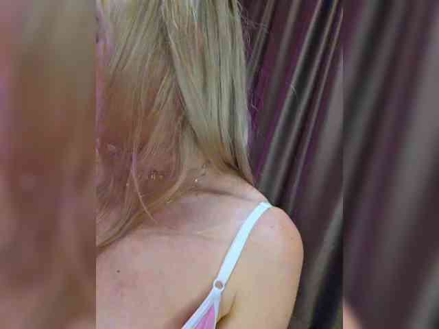 Модель: -Love-blondi