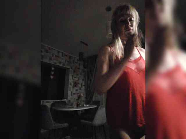 -Love-blondi webcam