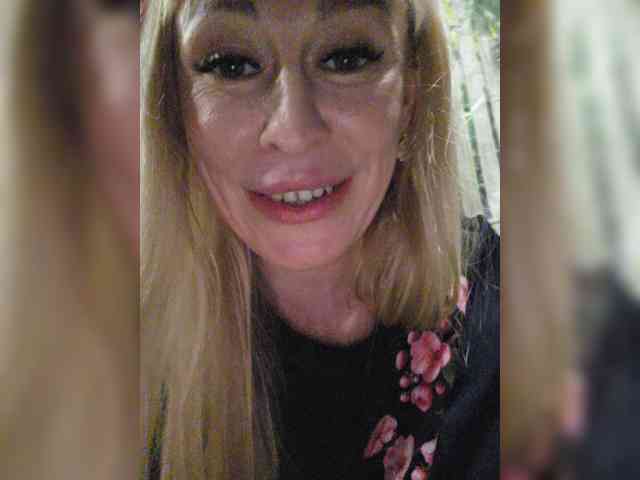 -Love-blondi webcam