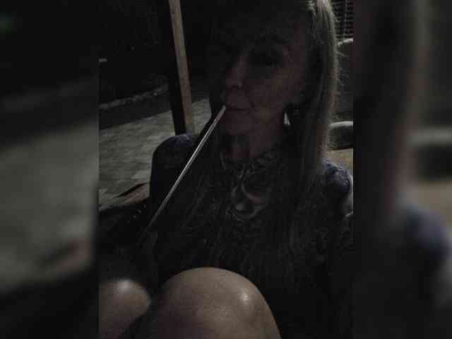 _Love-Blondi webcam