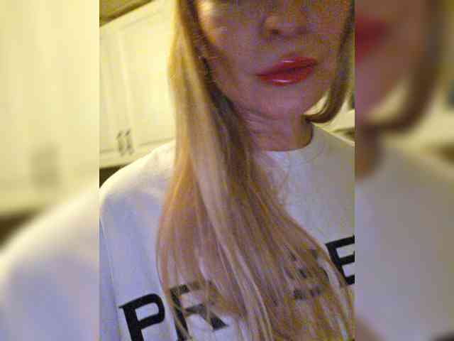 -Love-blondi webcam