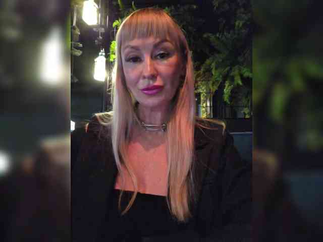 _Love-Blondi webcam