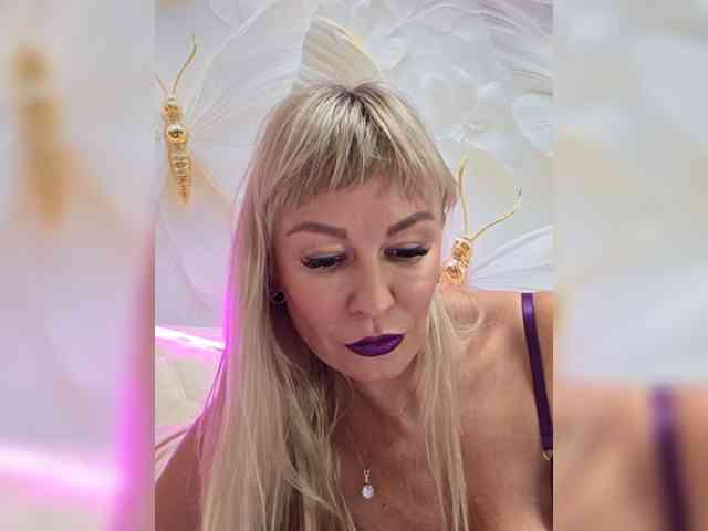 Love-Blondi webcam