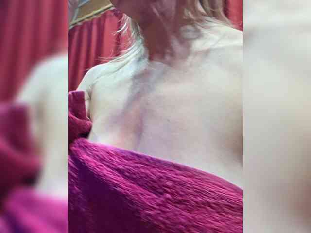 Love-Blondi webcam