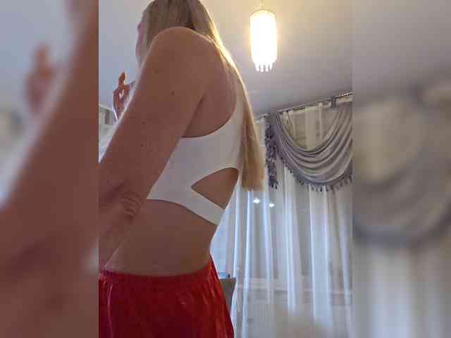 Love-Blondi webcam