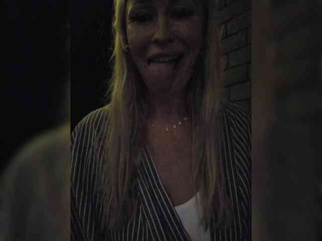 _Love-Blondi webcam