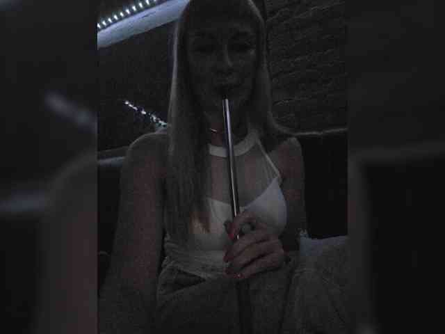 -Love-blondi webcam