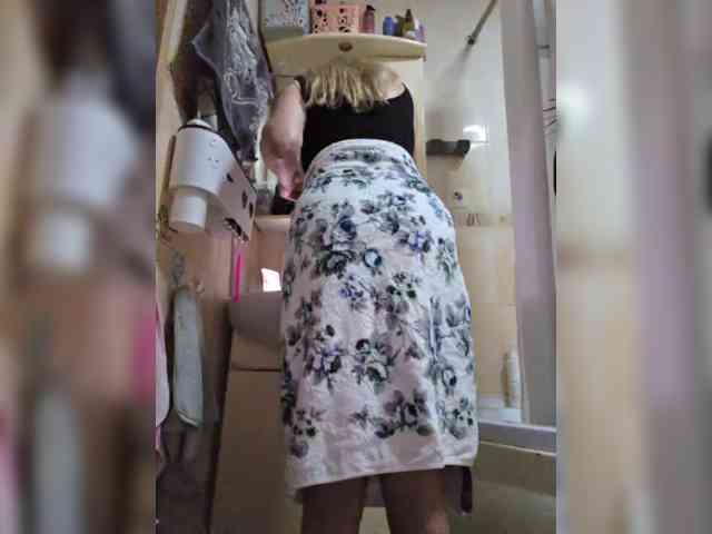 -Love-blondi webcam