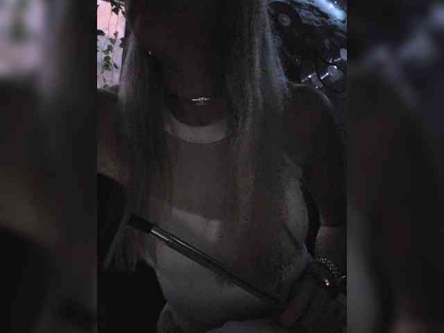 -Love-blondi webcam