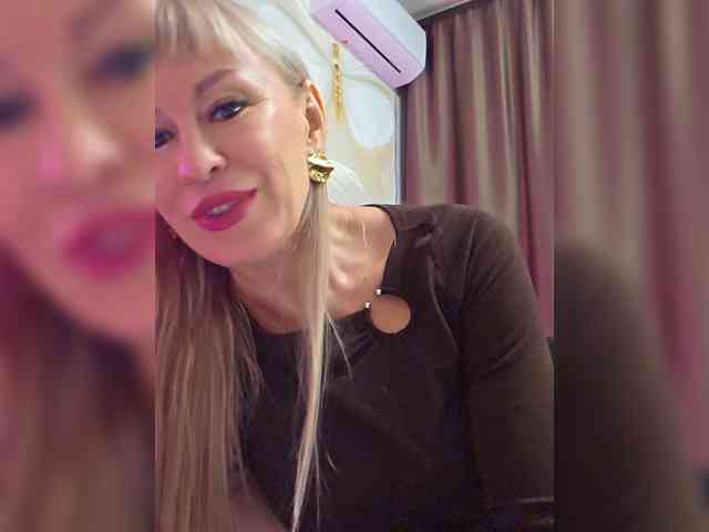 Love-Blondi webcam