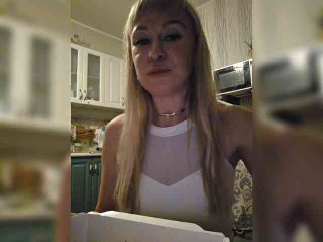 -Love-blondi webcam