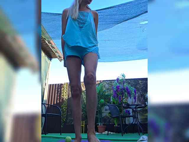 Love-Blondi