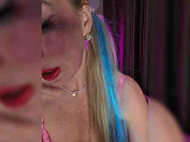 TerriRose Live Webcam on BongaCams