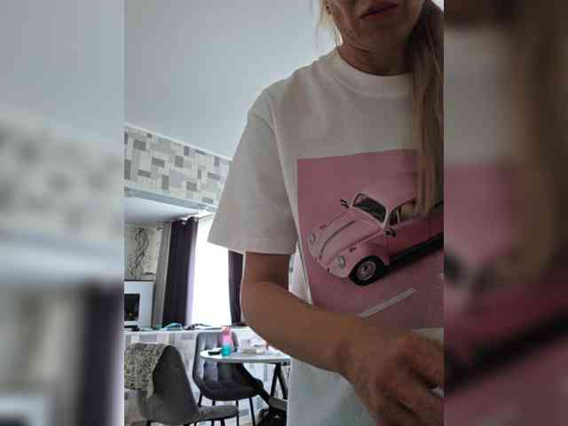 _Love-Blondi webcam