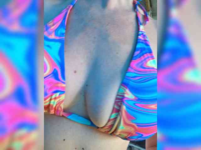 _Love-Blondi webcam