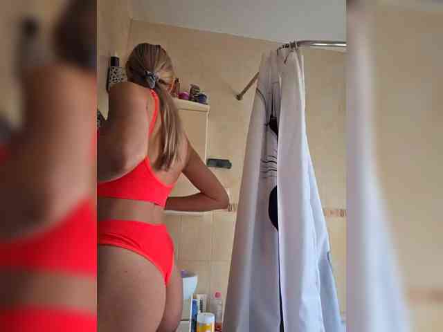 _Love-Blondi webcam