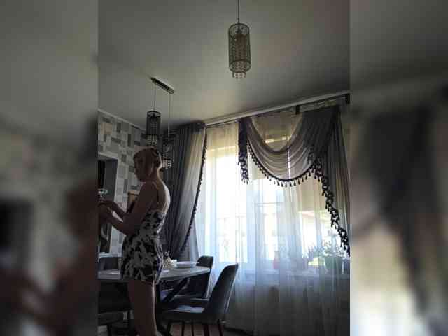 -Love-blondi webcam