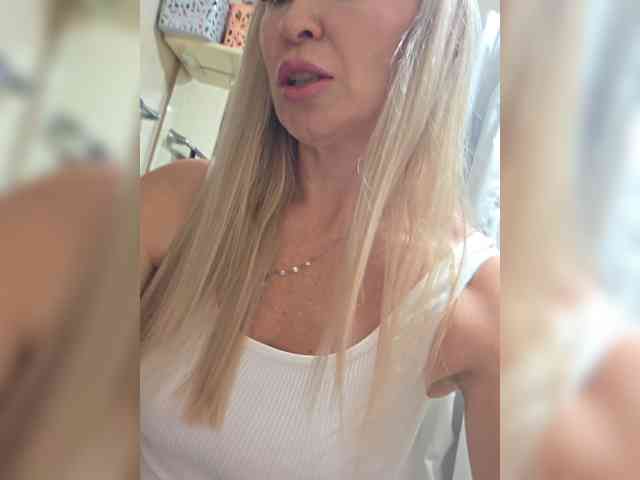 Love-Blondi