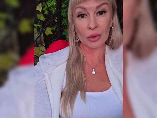 Love-Blondi webcam