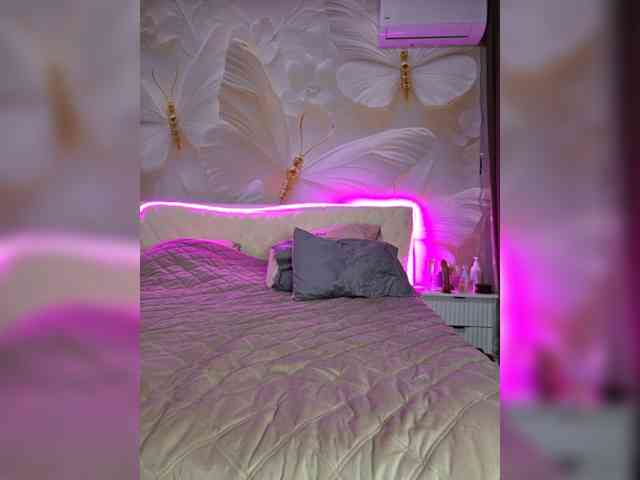 _Love-Blondi webcam