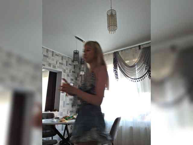 _Love-Blondi webcam