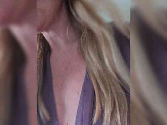 -Love-blondi webcam