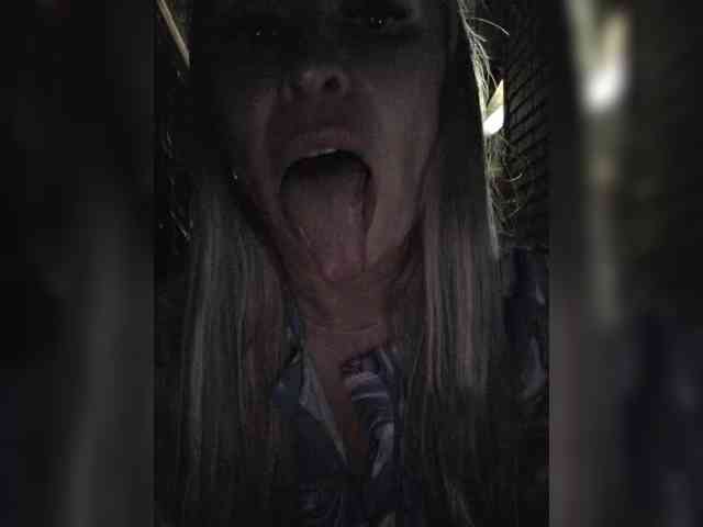 _Love-Blondi webcam