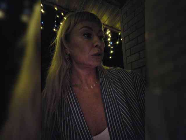 _Love-Blondi webcam