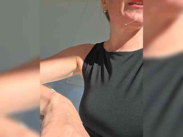 Love-Blondi webcam