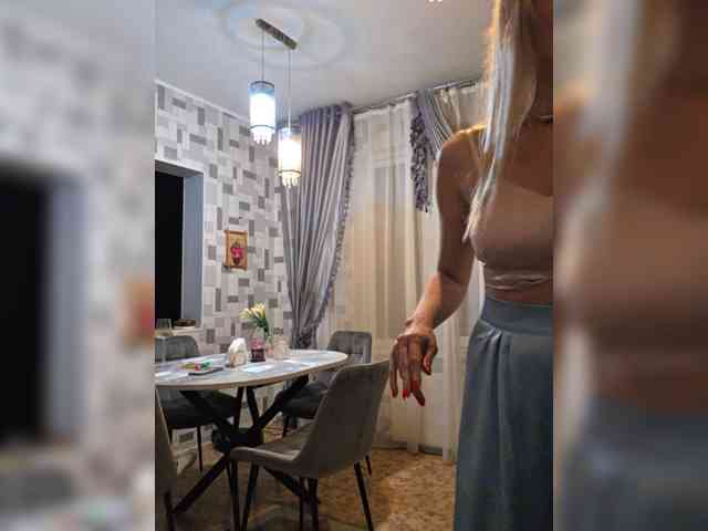 -Love-blondi webcam