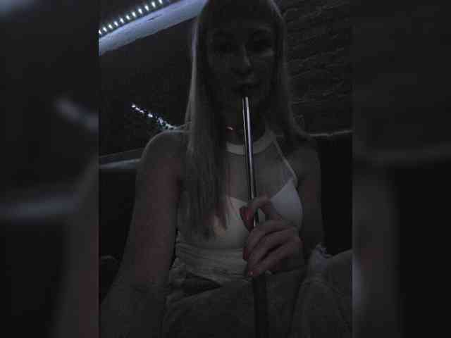 -Love-blondi webcam