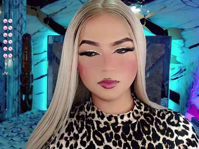 ZoeValentina Live Webcam on BongaCams