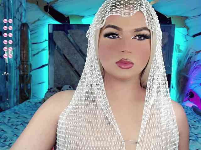 ZoeValentina Live Webcam on BongaCams