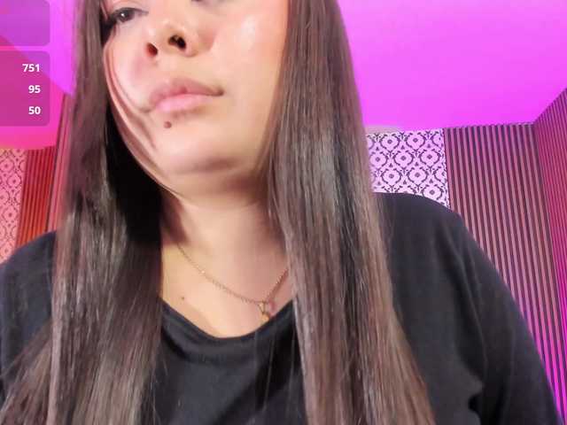 damii-tay