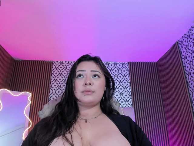 damii-tay's BongaCams show and profile