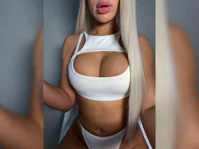 bloondyy webcam